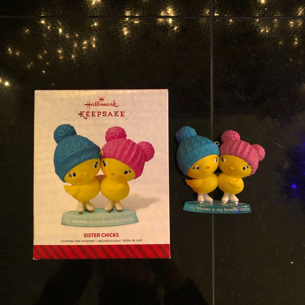 🎁Sister Chicks Ornament